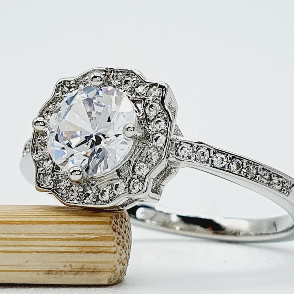 🎀Beautiful Round Shiny CZ Diamond Flower Micro Pave Wedding Ring, UNVN12316